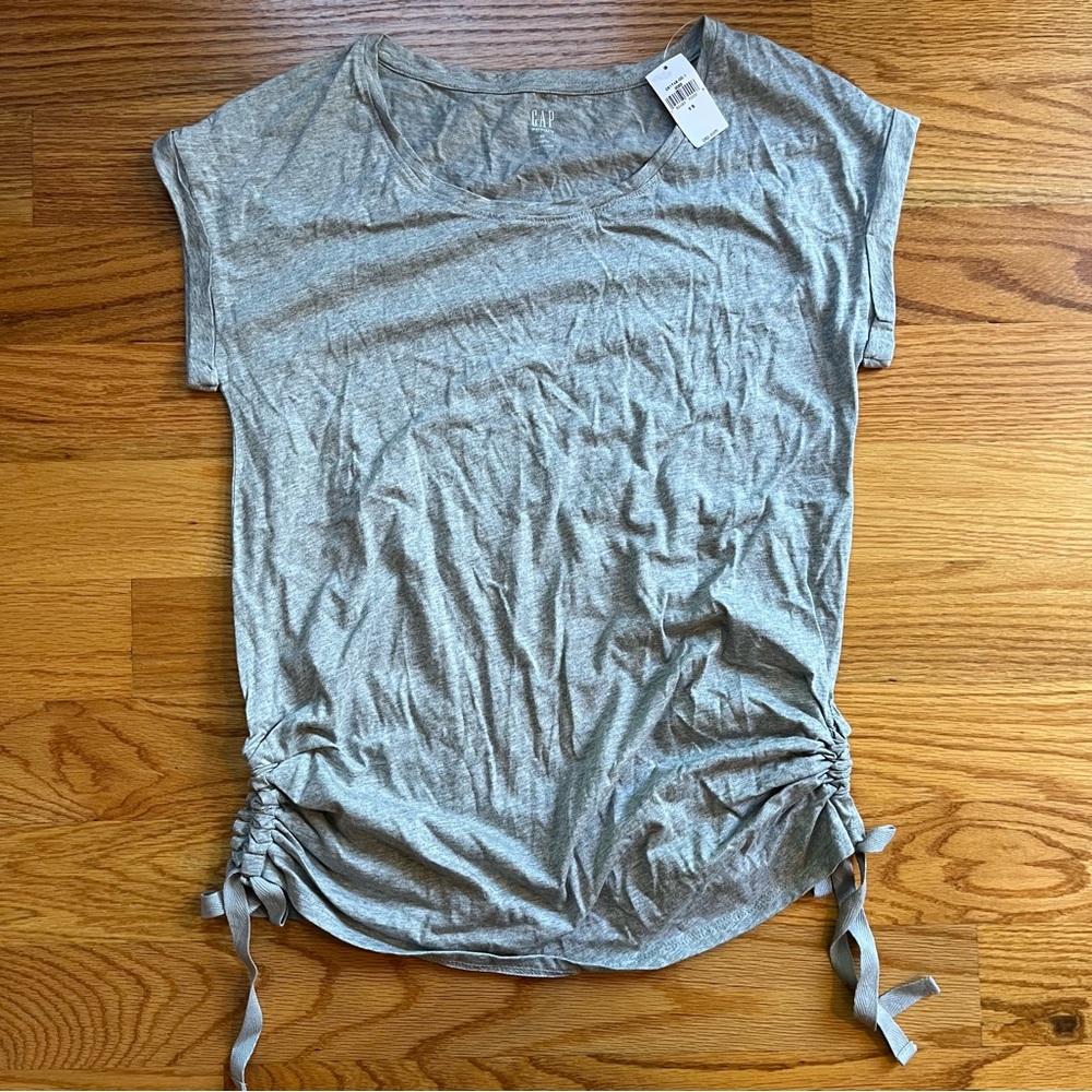 Gap Maternity gray shirt size XS